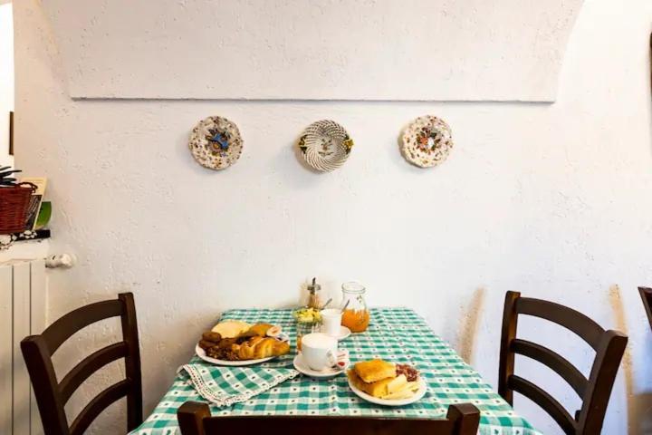 Bed & Breakfast L'Erica Finale Ligure Kültér fotó